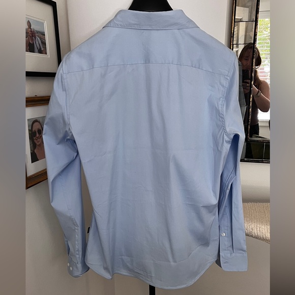 DKNY button down dress shirt in light blue | size M - Picture 2 of 10